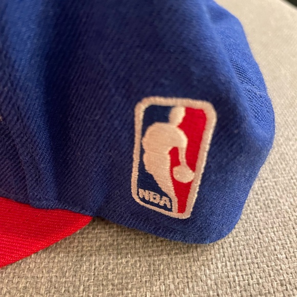 Philadelphia 76ers t-shirt combo pack with Mitchell and Ness Classic cap - Picture 5 of 12